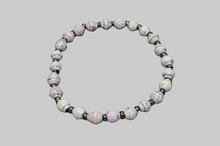 Lade das Bild in den Galerie-Viewer, Recycling-Perlenarmband „Mitsou“ – afrikanischer Stil