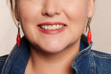 Lade das Bild in den Galerie-Viewer, Afrikanische Perlenohrringe "Happy Lupita"