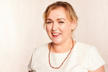 Lade das Bild in den Galerie-Viewer, Kette & Armband aus filigranen Papierperlen