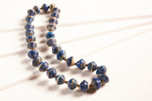 Lade das Bild in den Galerie-Viewer, Kurze Kette mit Papierperlen "Mara"