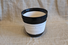 Lade das Bild in den Galerie-Viewer, Deko-Becher aus Recyclingpapier "Gulu"