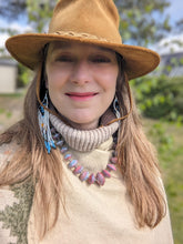 Load image into Gallery viewer, Elegant necklace with paper beads &quot;Jarara&quot;

