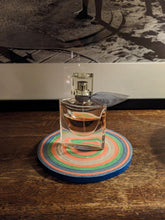 Load image into Gallery viewer, Small decorative tray made of recycled paper &quot;Kampala S&quot;
