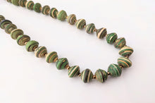 Load image into Gallery viewer, Short necklace with paper beads &quot;Banda&quot; - Also suitable for children
