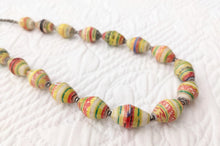 Load image into Gallery viewer, Timeless, chic, sustainable necklace with recycled paper beads &quot;Hellen&quot;
