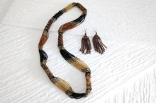 Load image into Gallery viewer, Maasai jewelry set - pearl necklace with matching earrings &quot;Saba Long&quot; - single item
