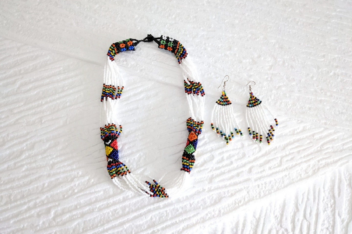 Massai Schmuck Set Weiß - Perlenkette & Ohrringe 