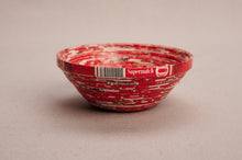 Load image into Gallery viewer, Small decorative bowl made of recycled paper &quot;Njinja&quot;

