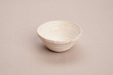 Load image into Gallery viewer, Small decorative bowl made of recycled paper &quot;Njinja&quot;
