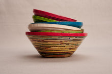 Load image into Gallery viewer, Small decorative bowl made of recycled paper &quot;Njinja&quot;
