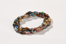 Load image into Gallery viewer, Short, fine necklace with paper beads &quot;La Petite Malaika&quot;
