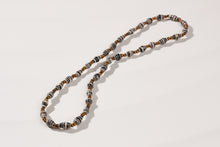 Load image into Gallery viewer, Short, fine necklace with paper beads &quot;La Petite Malaika&quot;
