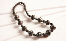 Load image into Gallery viewer, Necklace with large and small paper beads &quot;Massai&quot;
