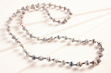 Load image into Gallery viewer, &quot;Saint Tropez&quot; paper pearl necklace
