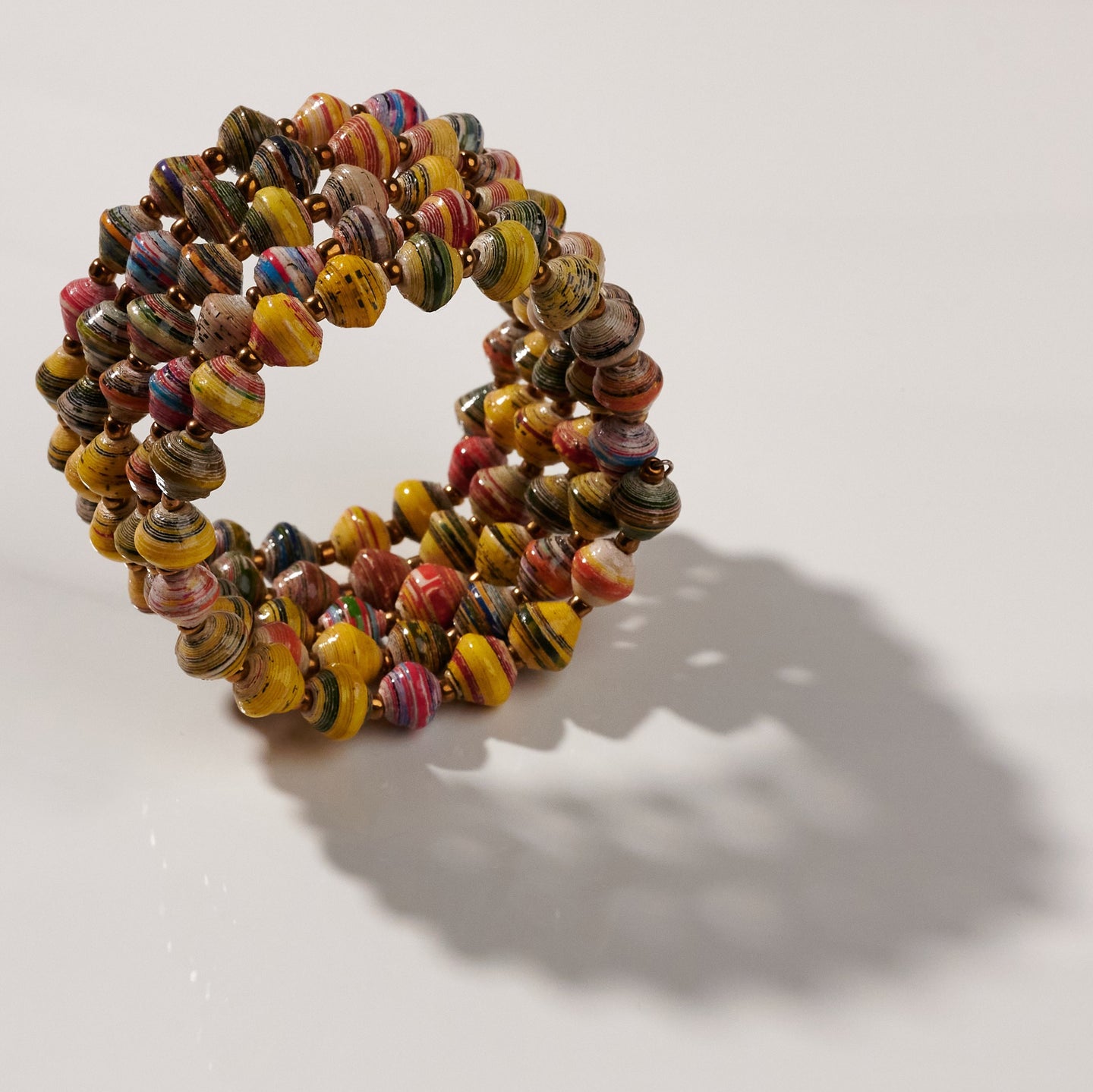 Creole bracelet with paper beads 