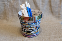 Load image into Gallery viewer, Colorful decorative cups made of recycled paper &quot;GULU&quot;
