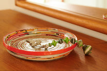 Lade das Bild in den Galerie-Viewer, Schl_sselanh_nger_KumasiPearls_ofAfrica
